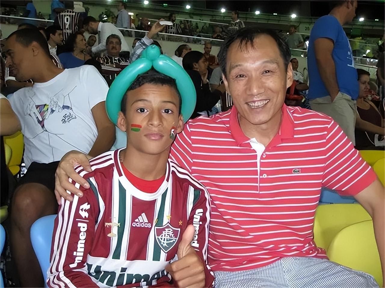 前国家队国脚马头孙贤禄:曾与贝利互换球衣,离婚后娶巴西女富豪