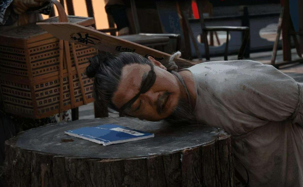 古代人头被砍掉的瞬间:是身体感觉头掉了,还是头感觉身体不见了