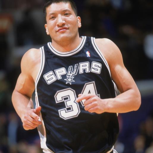 林书豪在nba扣篮11次,那么周琦,大郅,阿联,姚明呢?差距真大