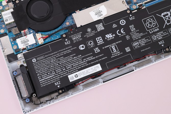 镁铝合金材质打造960g轻盈机身,惠普星13 air轻薄本深度拆机解析