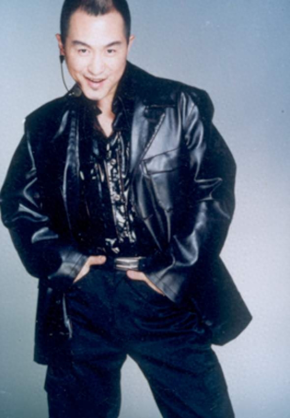 回顾高枫前女友是章子怡为刘德华创作笨小孩34岁突然离世