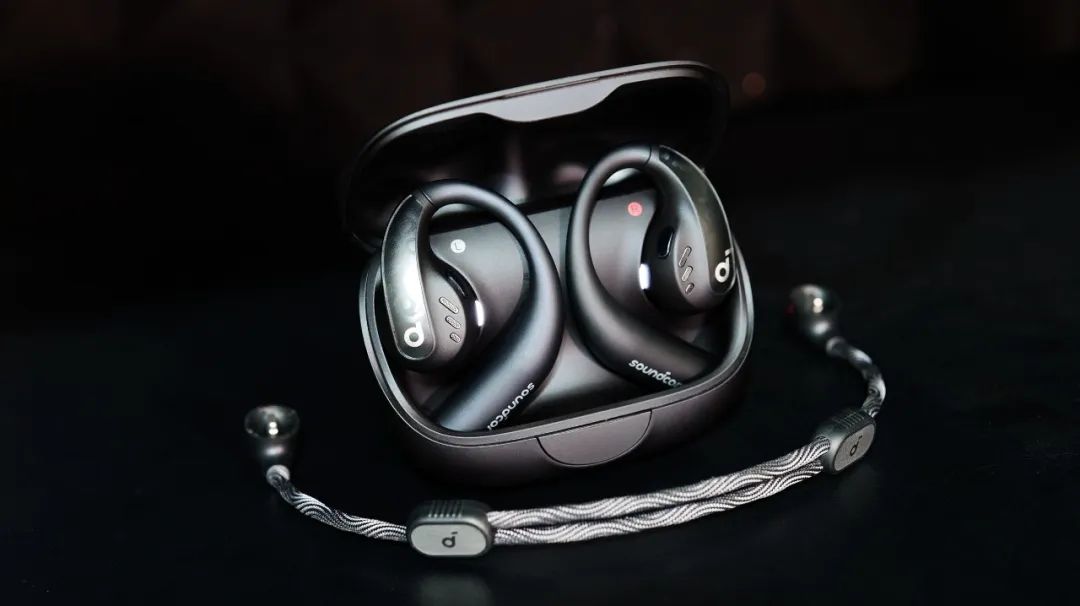 是耳机,是工具,是好伙伴——aerofit pro声阔飞跃线 不入耳耳机