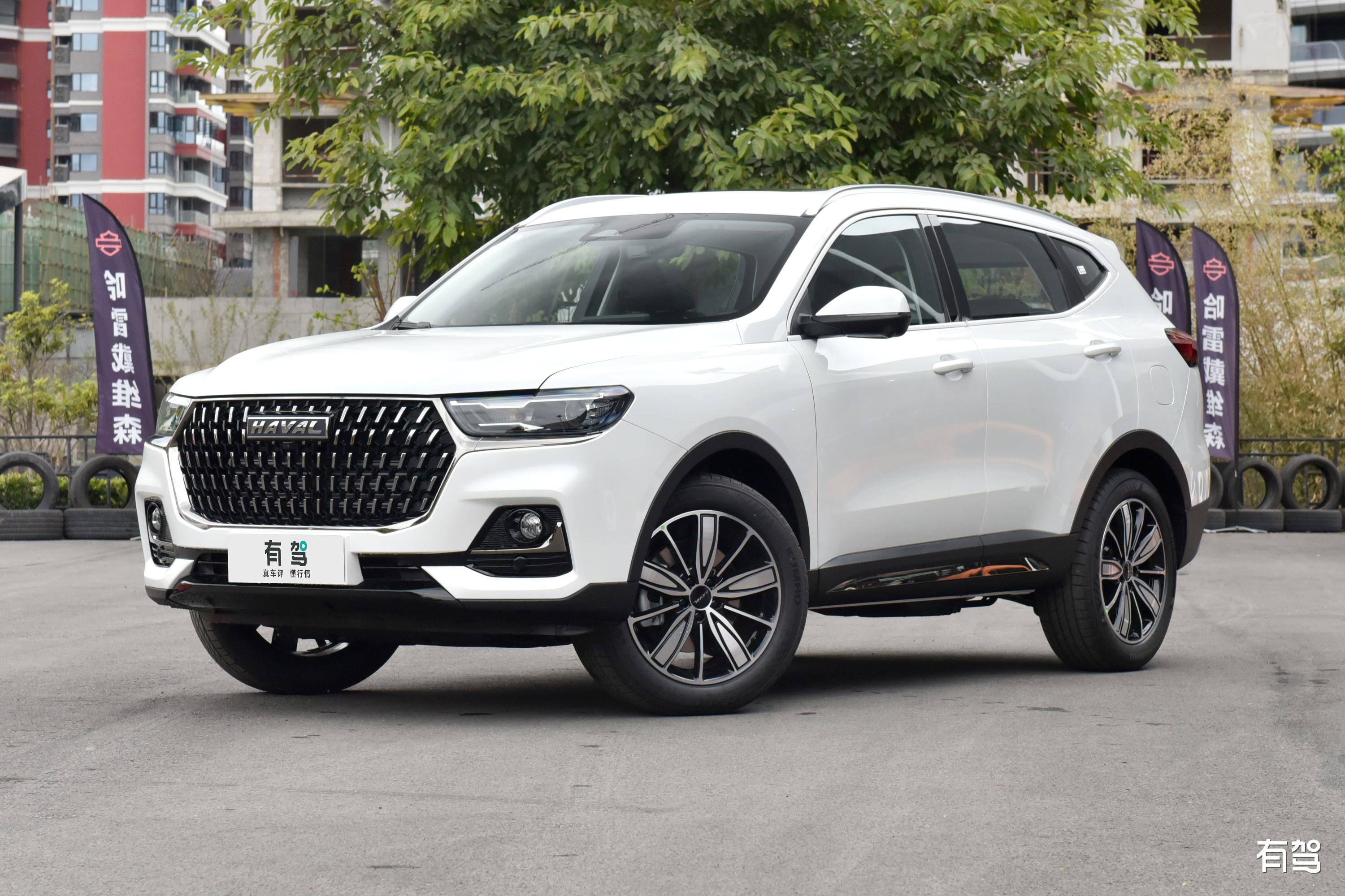 哈佛suv10万图片