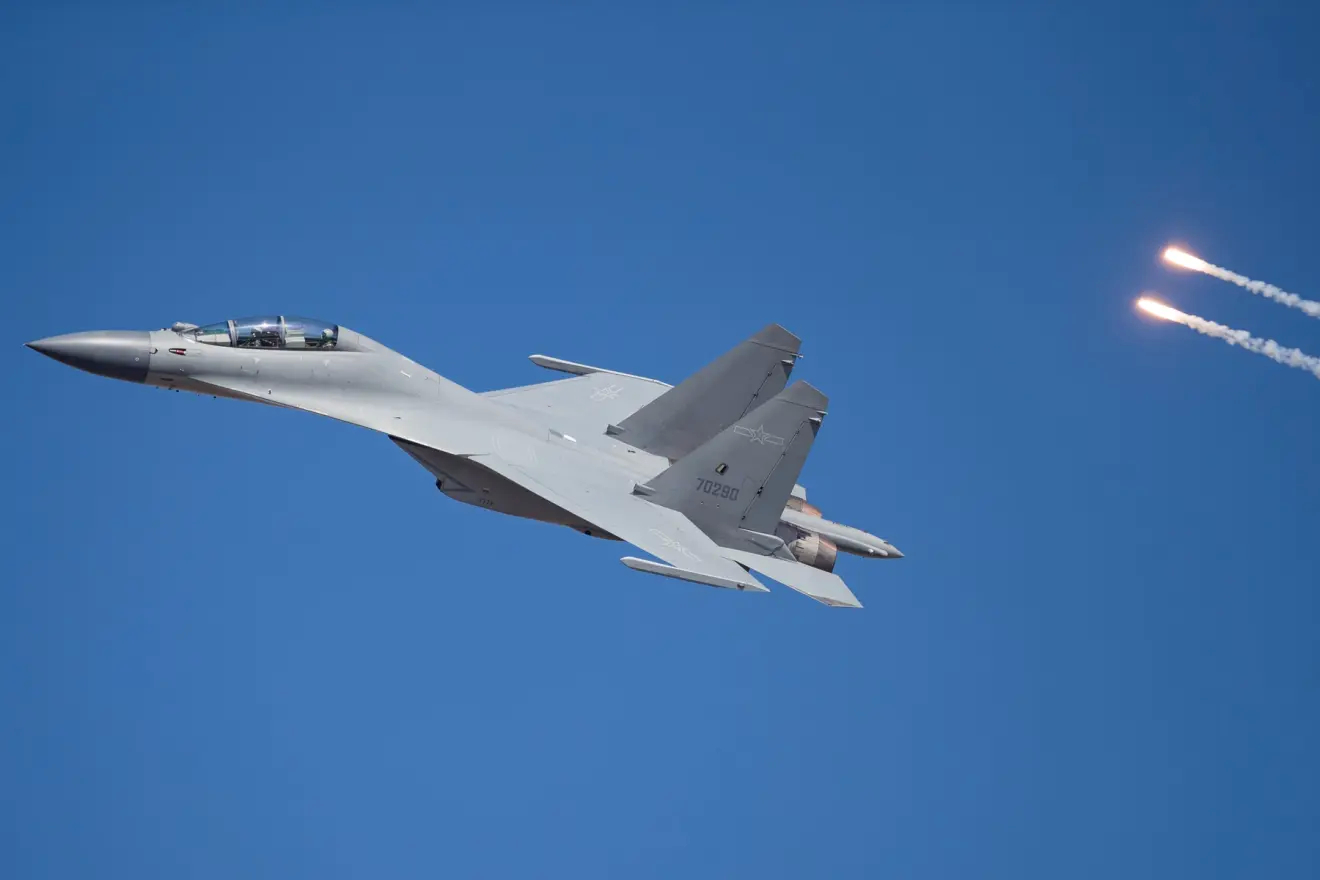 关键时刻,日本与印度紧密合作,寻找歼-16弱点,我国必须警惕
