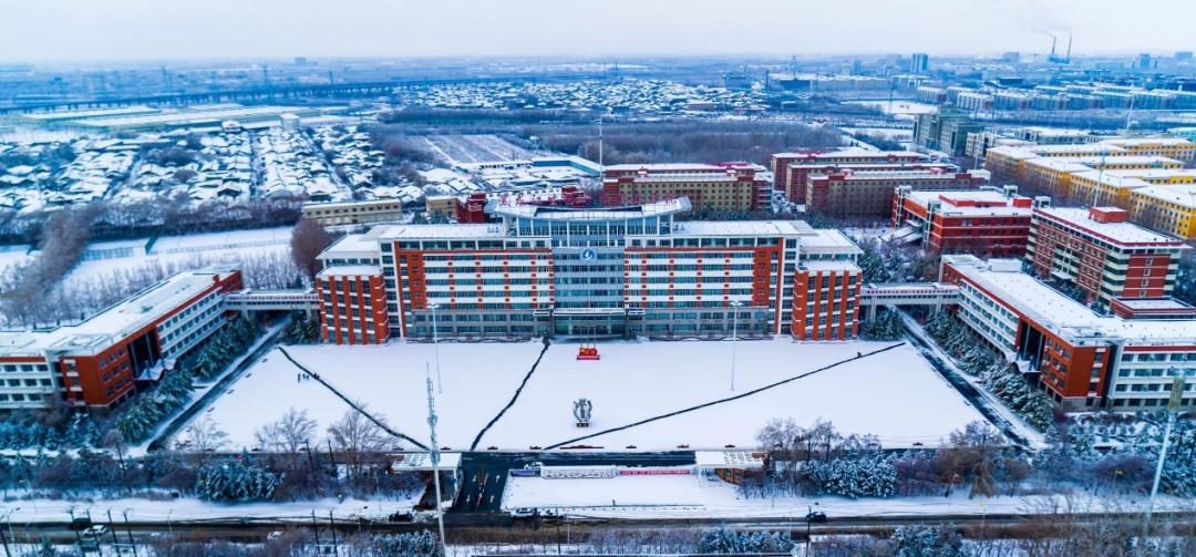 雪似花开,暖自我来丨黑龙江生物科技学院 田广慧
