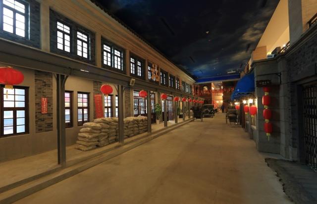 南京一座民国风情街,竟藏在博物馆地下,繁华热闹成为网红景点