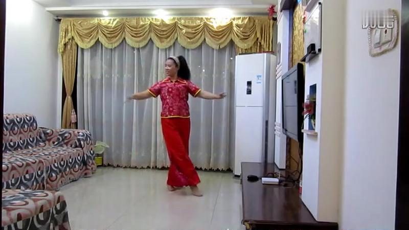 舞灵美娜子广场舞「甜蜜爱情」,舞蹈,广场舞,好看视频