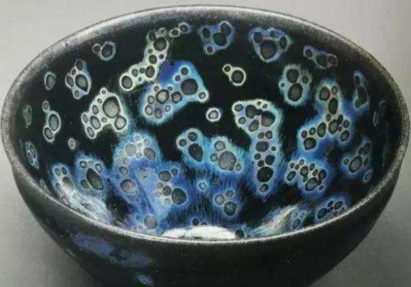 所谓的日本的国宝天目盏不就是建盏么?