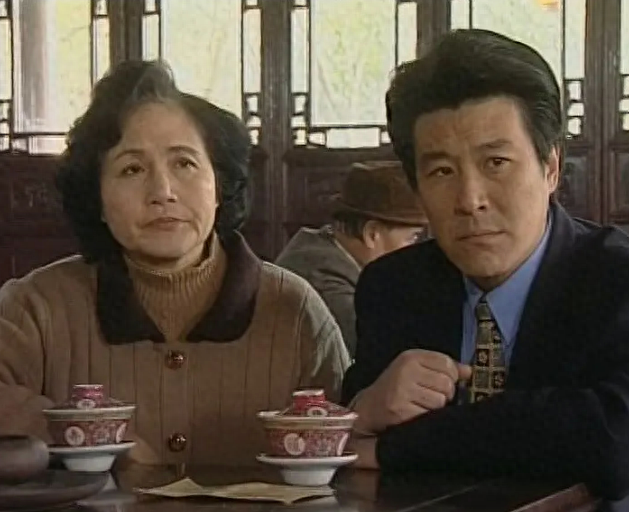 内地超80岁还健在的老演员现状:有人住养老院,有人还在拍戏