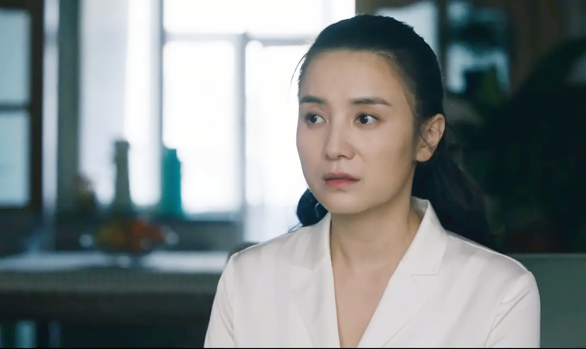 《人世间》:美女护士长关玲,随心所欲出轨成性,却展现真性之美