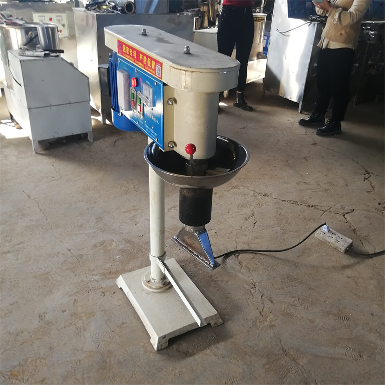 全自动擀面皮机,让您告别繁琐擀面皮技术,不会做也能开个店