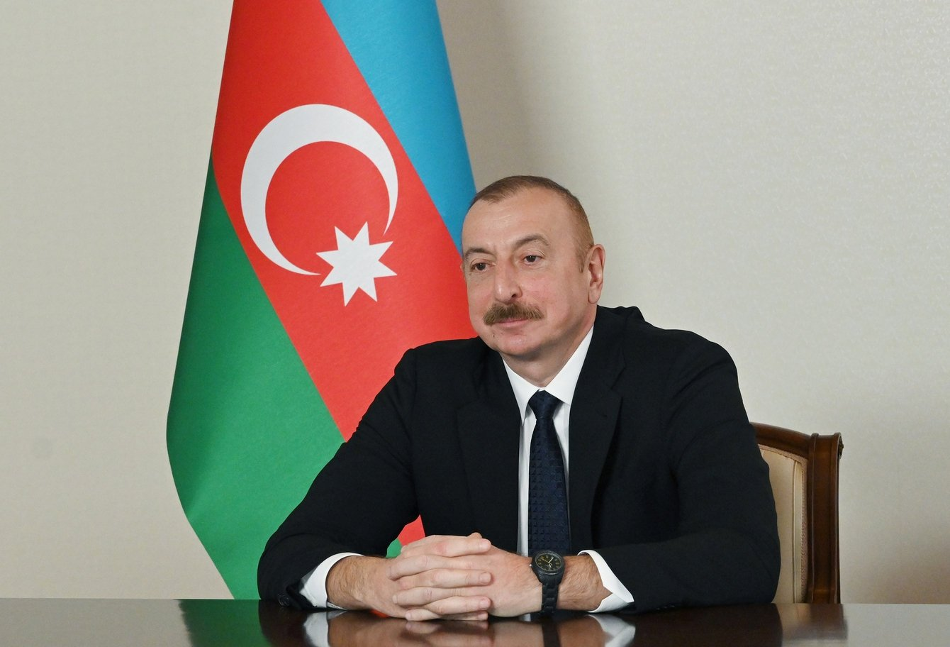 阿塞拜疆总统图片