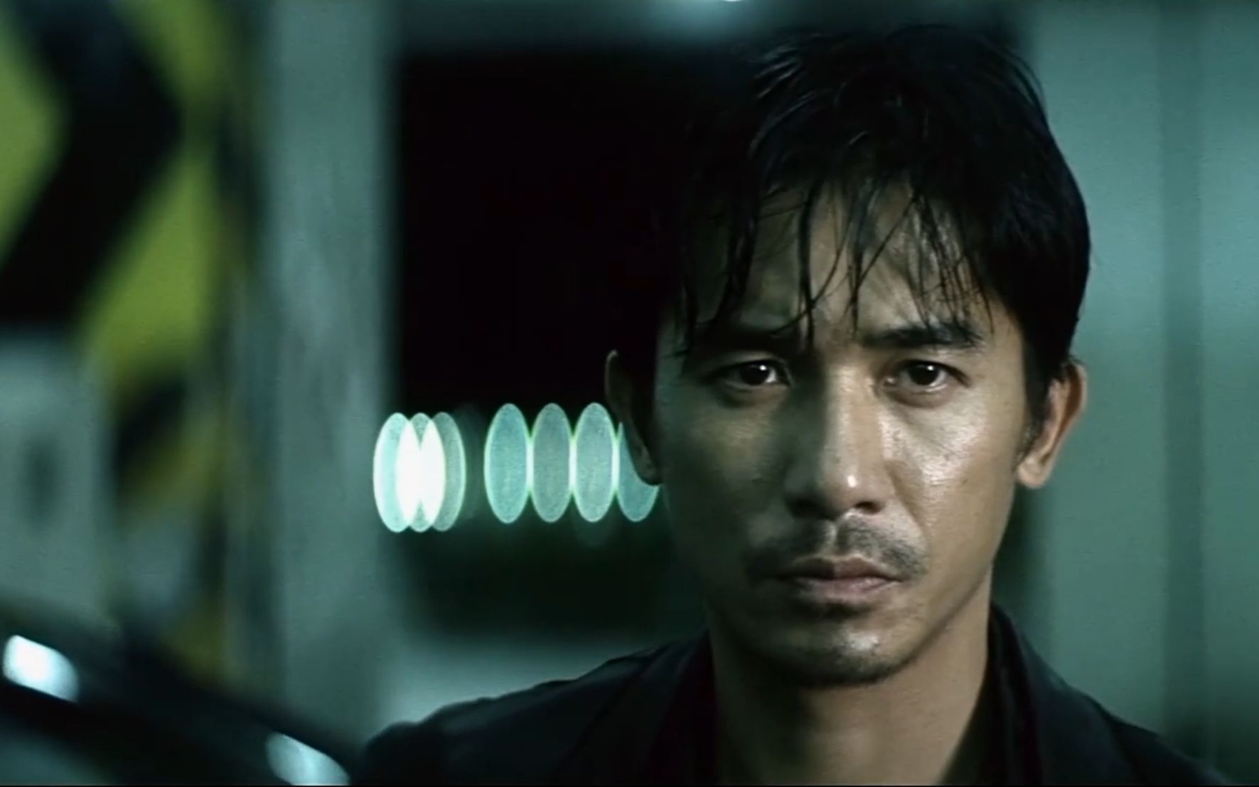 回顾:事实证明,61岁久居日本的梁朝伟,已经走上了另一条大道