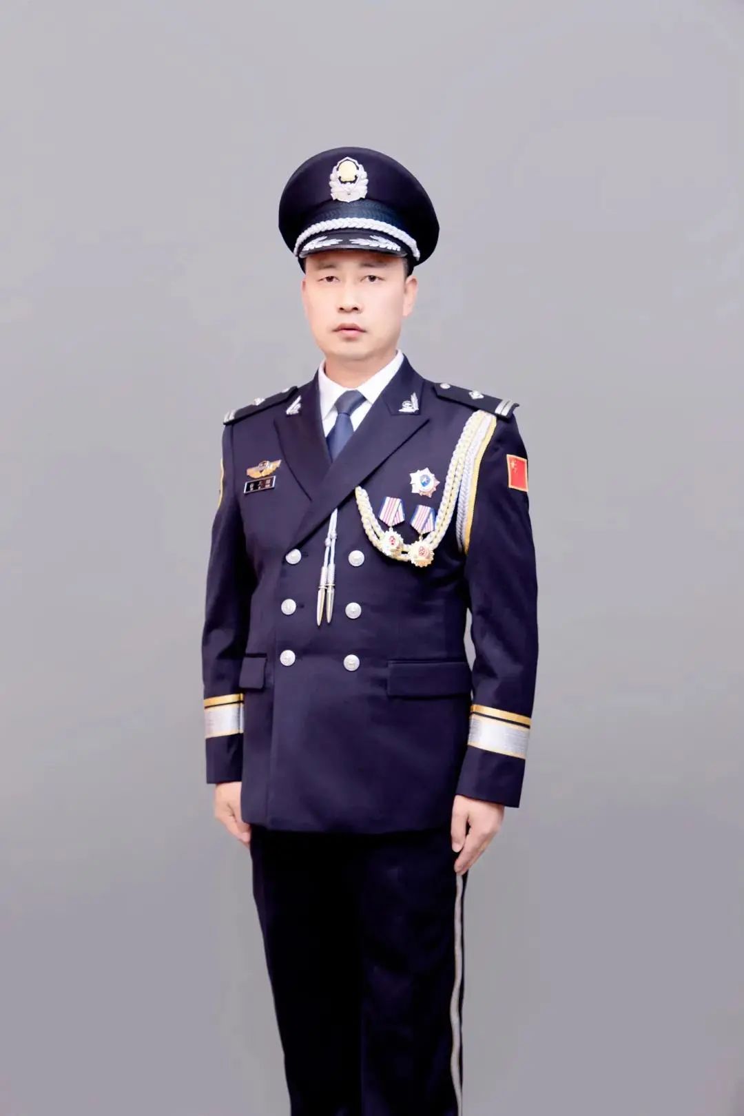 人民警察衣服图片图片