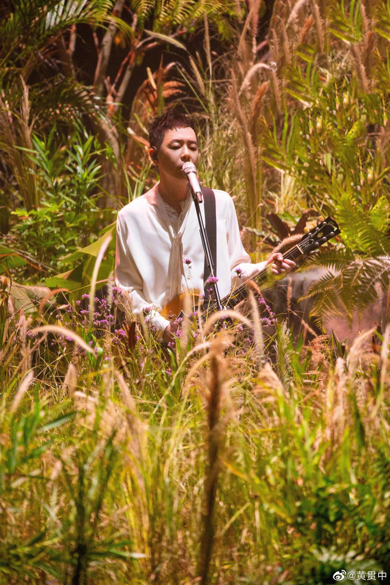 没了beyond,黄贯中更加精彩