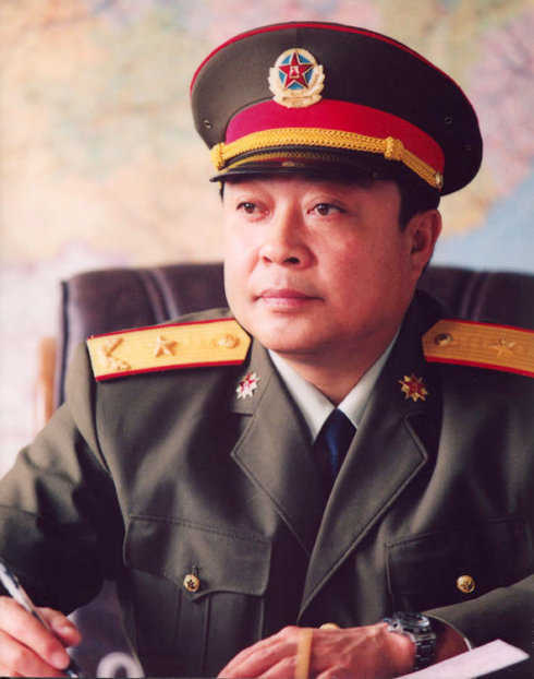 "省长"和"军长"相比,谁权力更牛,大多数人可能都不太清楚