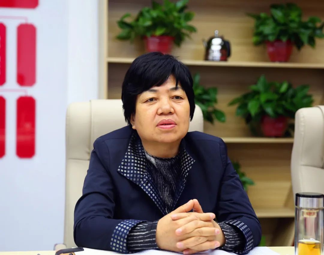 高奇英在方山县调研