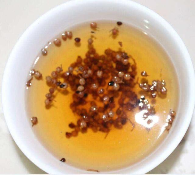 痔疮怎么治?北京肛肠医院揭秘花椒坐浴加一物,一招击溃肉球!