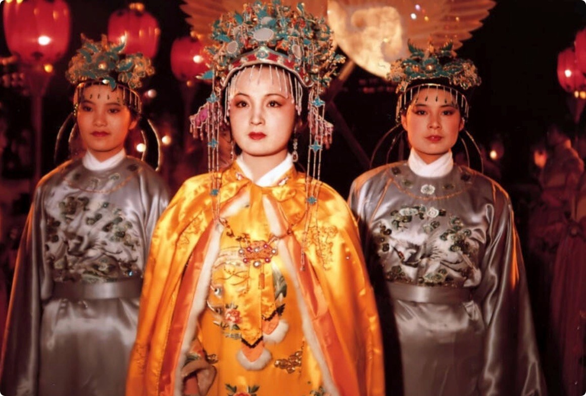 新《红楼梦》:林黛玉像"傻姑",造型尽毁,贾元春倒成颜值担当