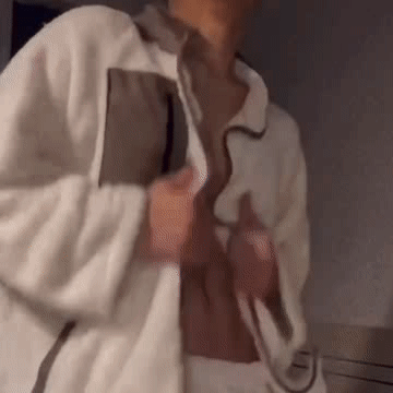 你行不行啊,细狗?这究竟狠狠戳中了谁的痛点?
