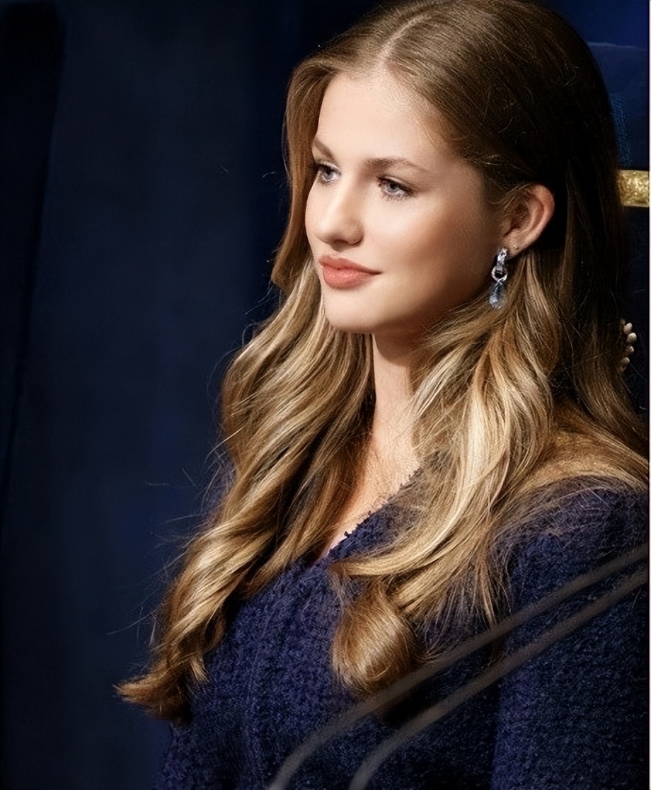 西班牙公主索菲亚:名字取自奶奶,长得像伊万卡,王室备胎也挺好