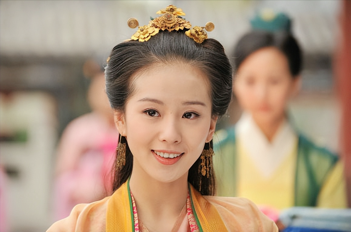 刘诗诗早期的旧照合集,在旧时光里,遇见最美好的她