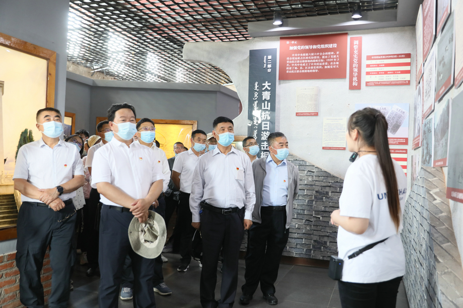 追忆青山烽火  记者 张杨摄影