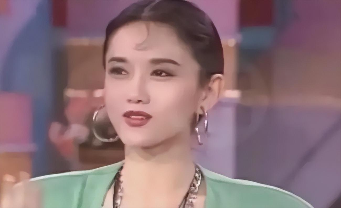 回顾杨丽萍的舞蹈尽头是"艳舞",网友:这波我站金星