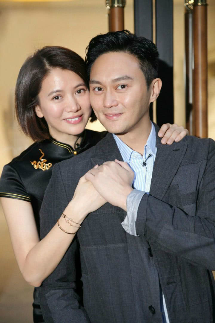 至今恩爱的6对港星夫妻,各有各的幸福,最长结婚25年,最短11年