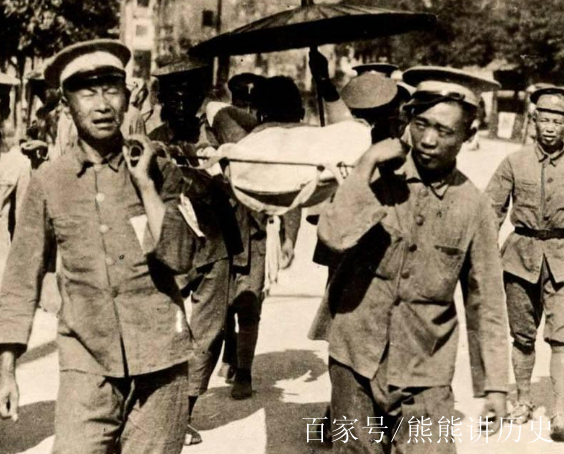 庞炳勋为什么投降