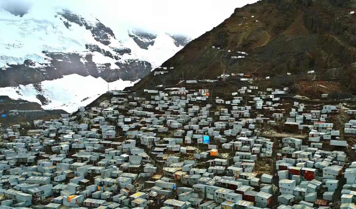 极高海拔5100米,在拉林科纳达如何生存的,看完真佩服他们