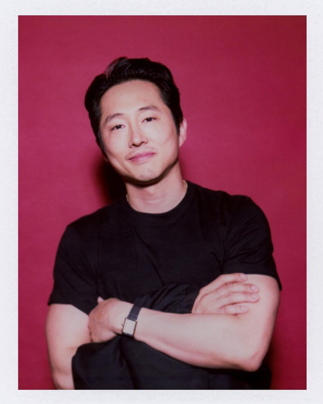 和妻子相遇是命中注定:steven yeun疯狂魅力,不是帅哥却出奇性感