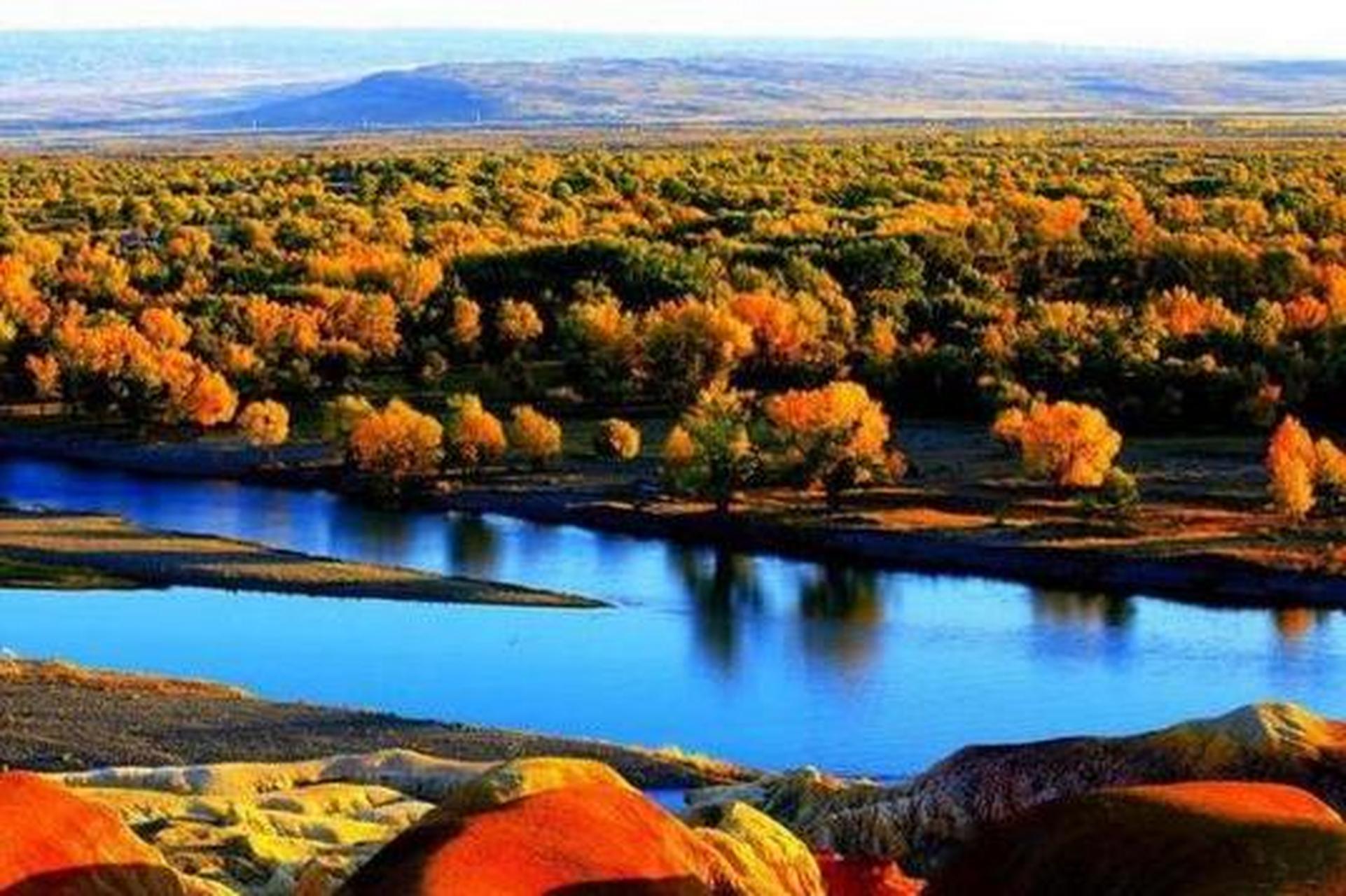 金秋图文动态创作节#   中国,一片广袤无垠的土地,横跨数千公里,展现