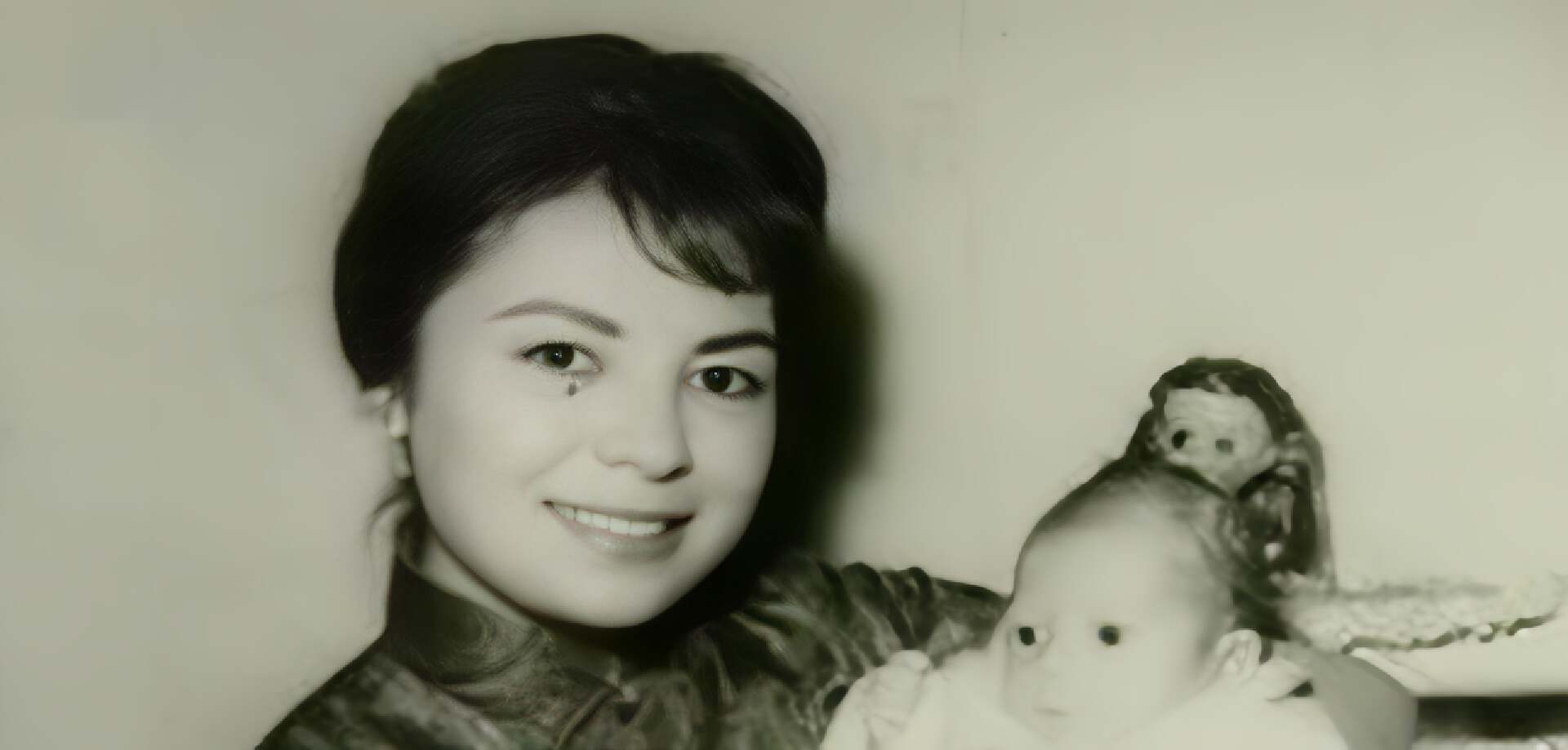 徐乃锦跟蒋孝文谈恋爱,突然收到父亲的电报,拒绝跟蒋家结亲