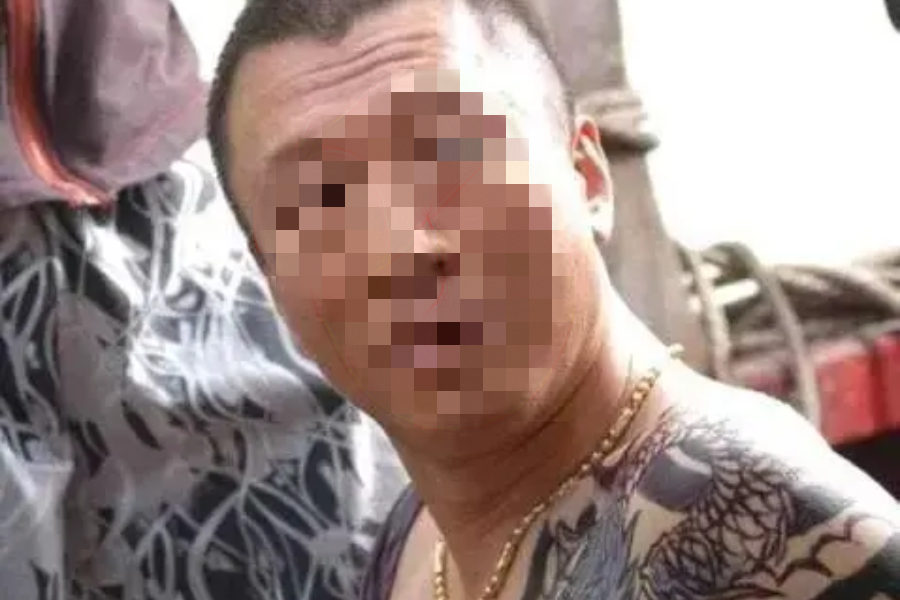 纪实:官匪勾结!温岭黑道大佬张畏:连警察都敢打,还怕别人吗?