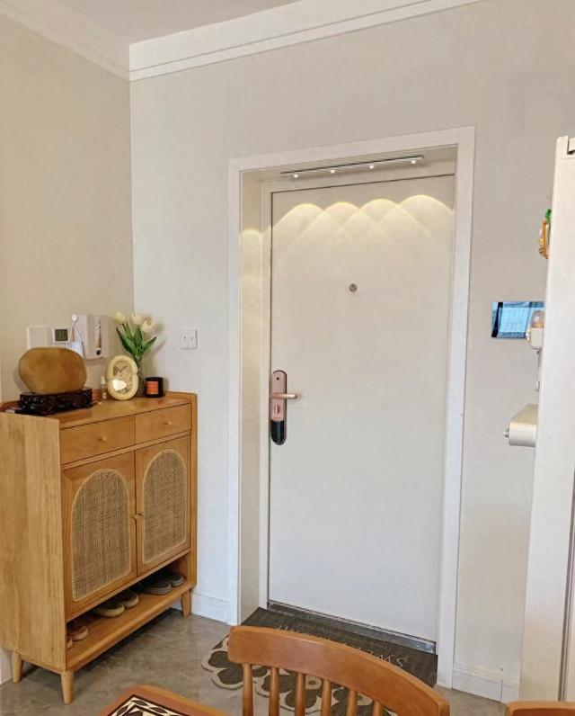 河南一夫妻,拒绝过度装修,全屋那叫一个极简,这才是心动的感觉