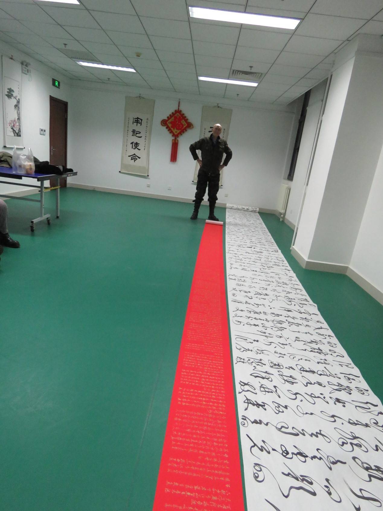 首届全球大地艺术节全球外交官艺术大师姜云书法作品展在京举行