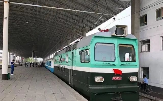 朝鲜精英阶层访问中国,刚下火车5分钟后不解:这真的是中国?