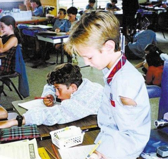 美国女子生下"海豹胎",马戏团欲高价购买,宝妈:他是我的孩子