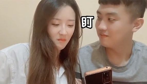 网红刘老大放出录音证据,解释"草莓印"来源,网友:俩都有事