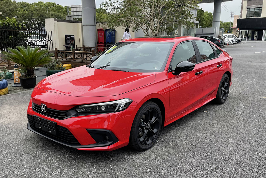 11代本田思域进店!被国产轿跑扳倒,还是小概率事件