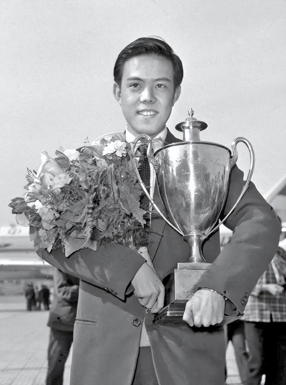 郗恩庭乒乓球世界冠军带出3位奥运冠军后拒绝加入日本国籍