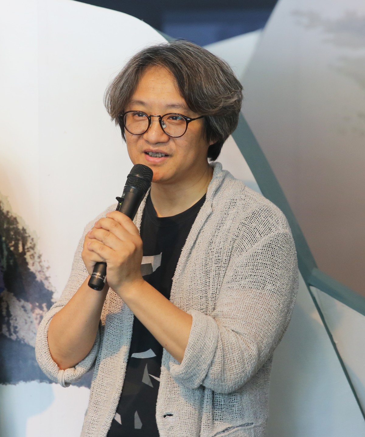 全国政协委员吴洪亮:疫情下需要充分发挥艺术的心理疗愈功能