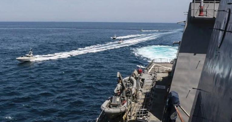 伊朗快艇的狼群战术,让大国海军都极为忌惮,在波斯湾畏手畏脚