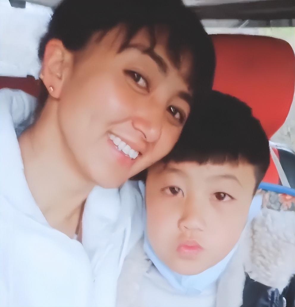 2020年,那个直播时被丈夫纵火烧伤的藏族女孩拉姆,现已去世2年