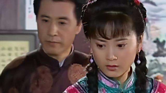 难怪秦五爷对依萍格外宠爱,你看他年轻时经历了啥?黑豹子太跋扈