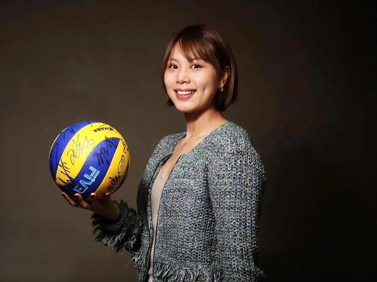 女排世界冠军曾春蕾近况:身材发福明显,丈夫开民办学校年入千万