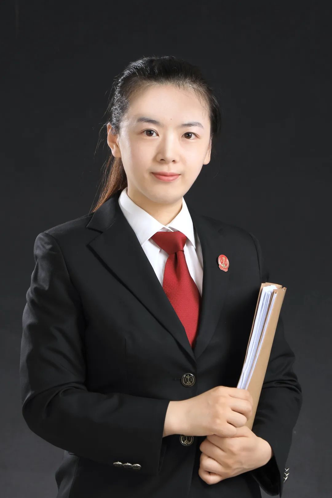 首届"崇法优青"展示 | 王苹:行不止者,虽远必臻