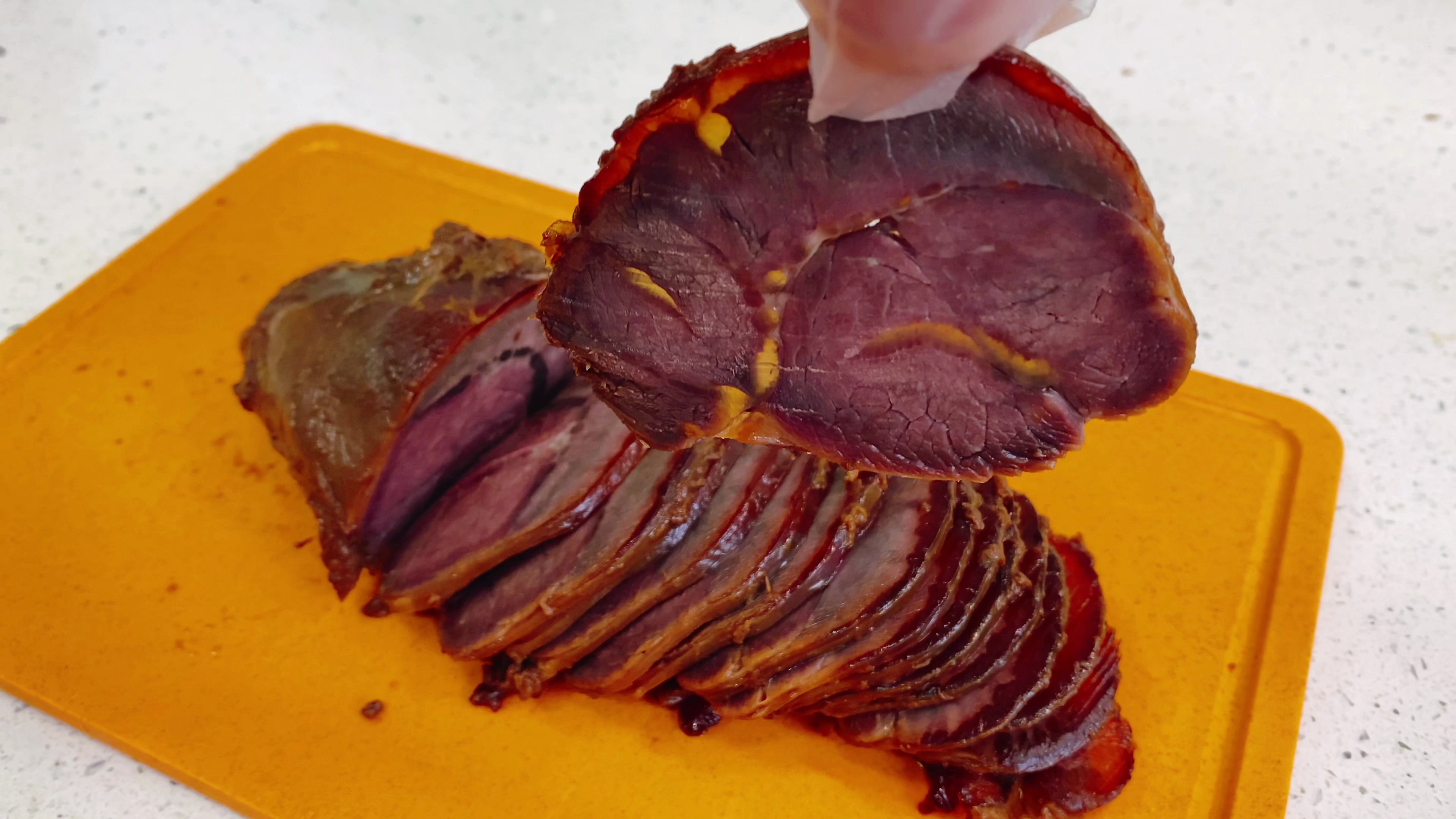 买了4个牛腱子,卤一锅三酱牛肉,全家都超爱吃