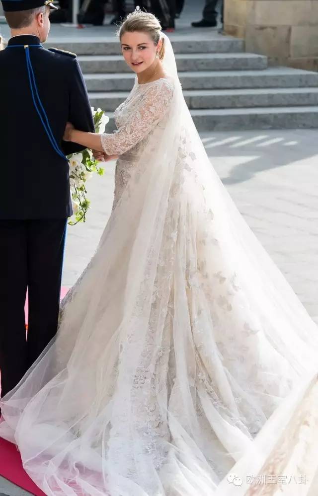 欧洲王室婚纱图片